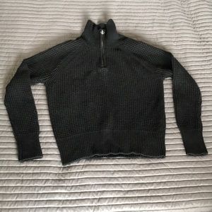 Roots black wool sweater size small